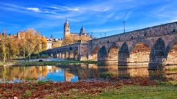 Encuentra vuelos baratos desde Paraguay a Salamanca