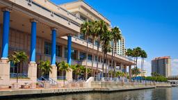 Hoteles cerca a National Sheriffs' Association Conference & Exposition