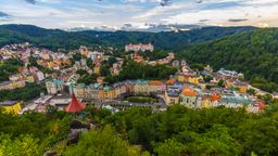 Encuentra vuelos baratos desde Paraguay a Rep&uacute;blica Checa