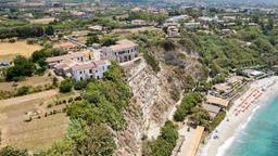 Hoteles en Ricadi