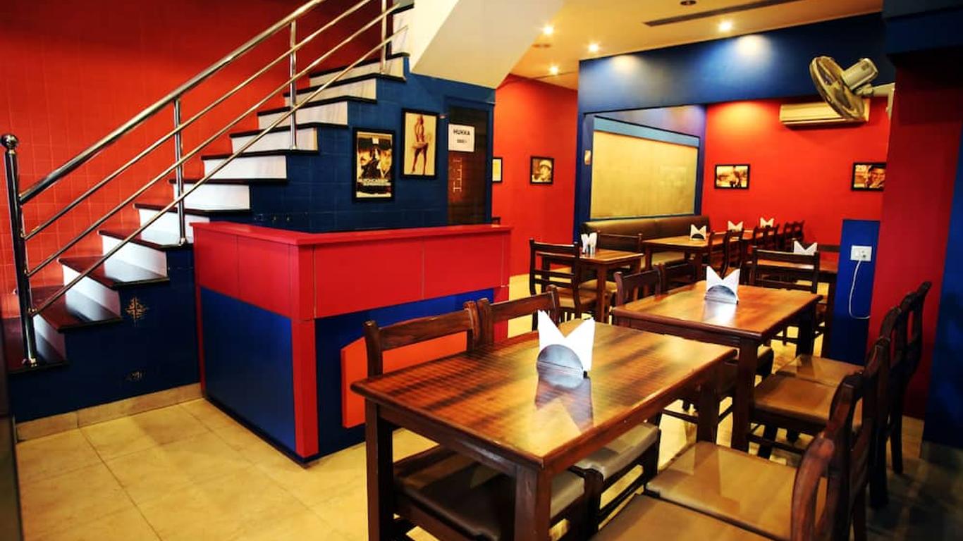 Hotel Ajit Mansion