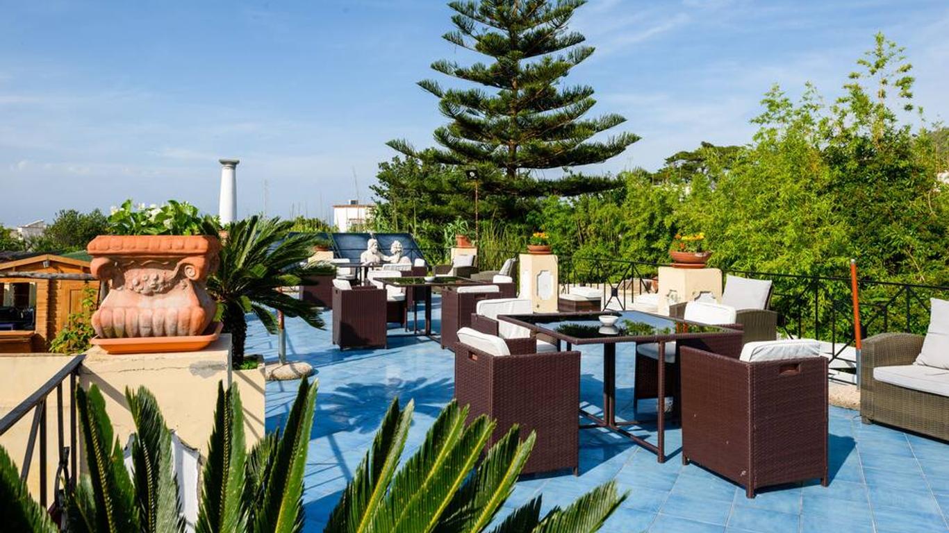 Hotel Bussola