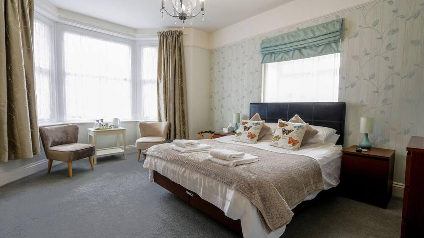 Waverley B & B