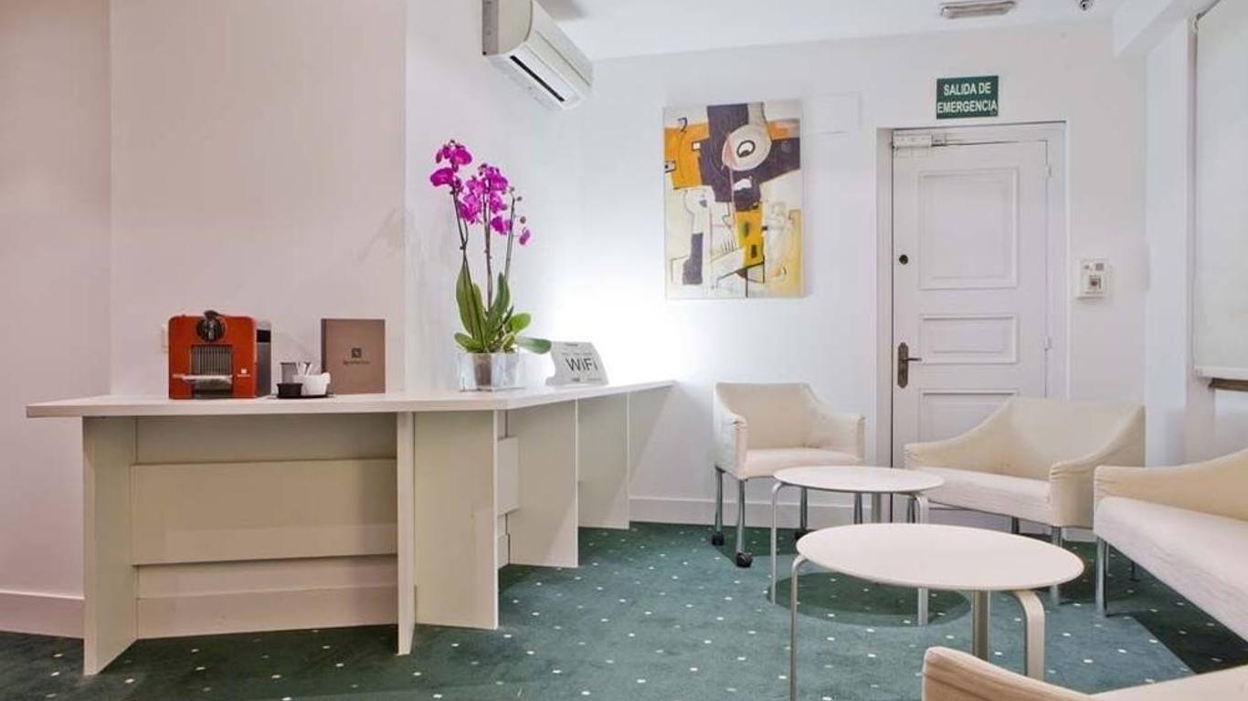 Hotel Zaragoza Plaza