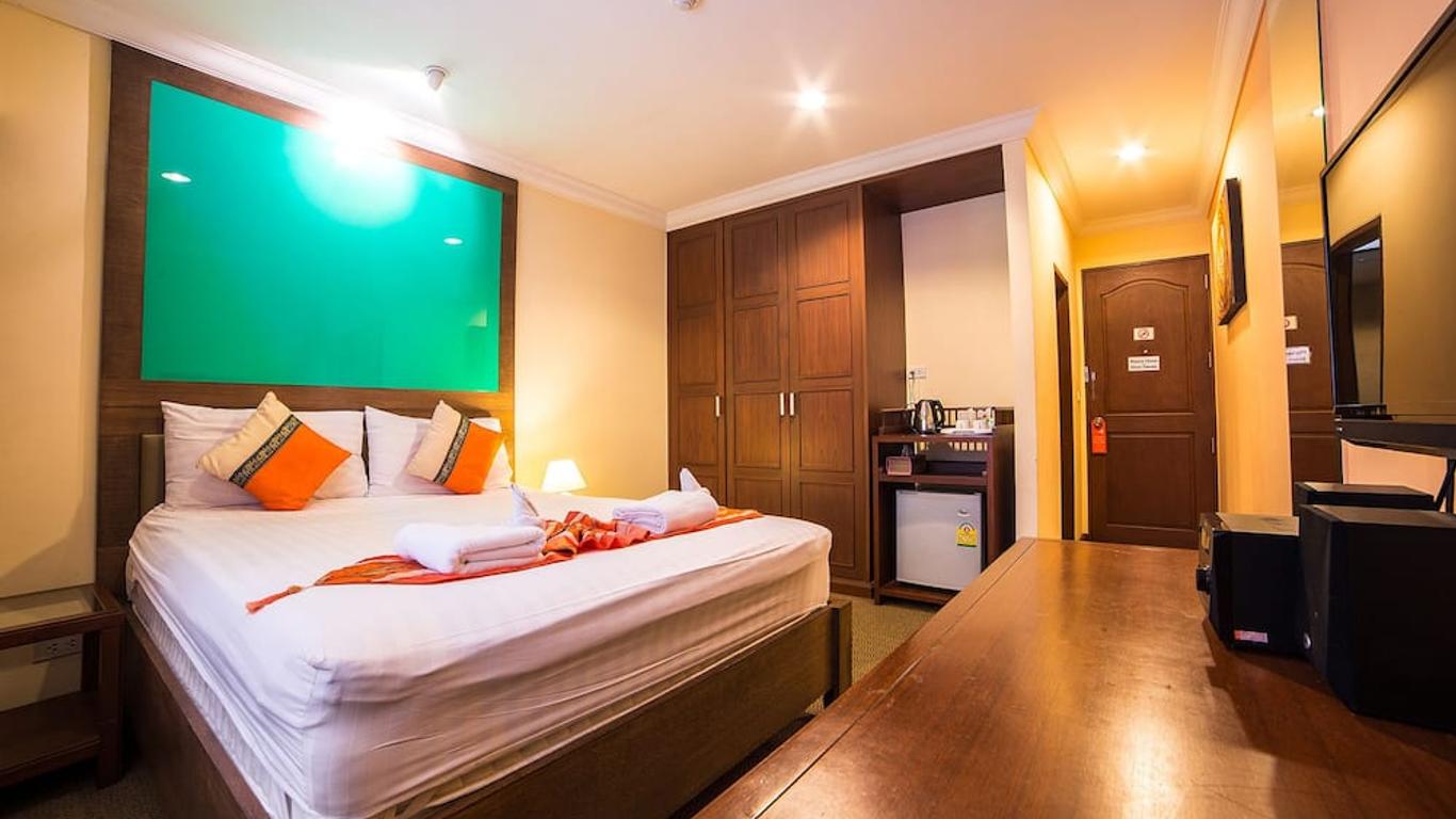 Triple 8 Inn Bangkok