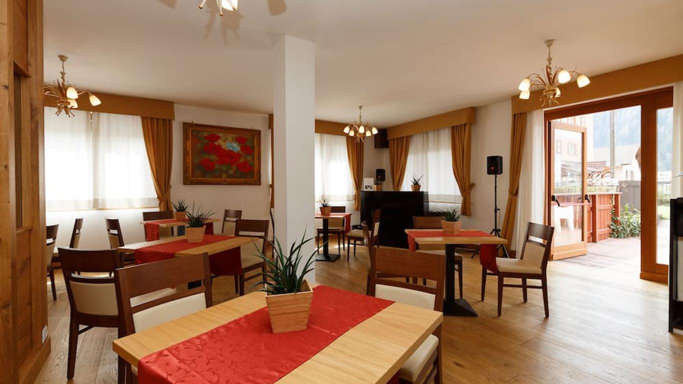 Olympic Regina Hotel