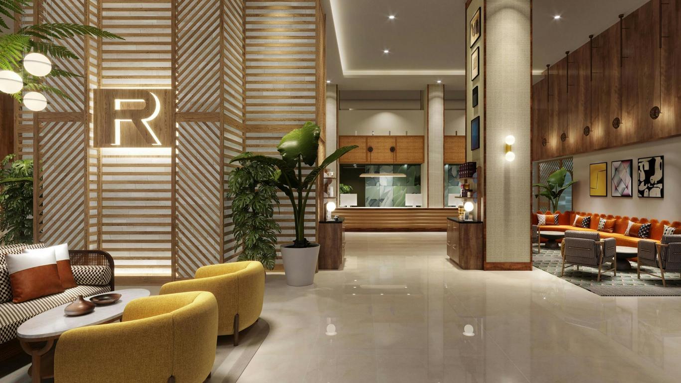 Renaissance Orlando Resort and Spa
