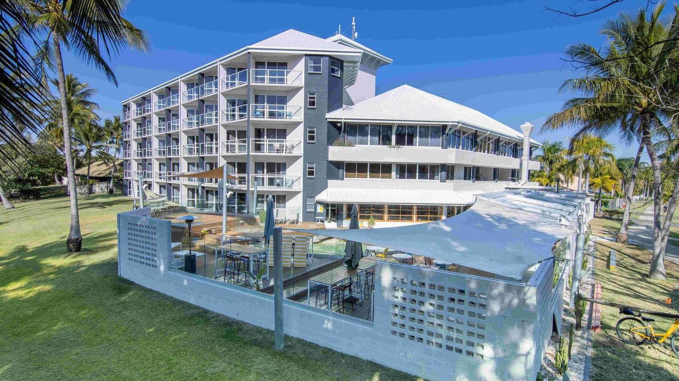 Ocean International Hotel