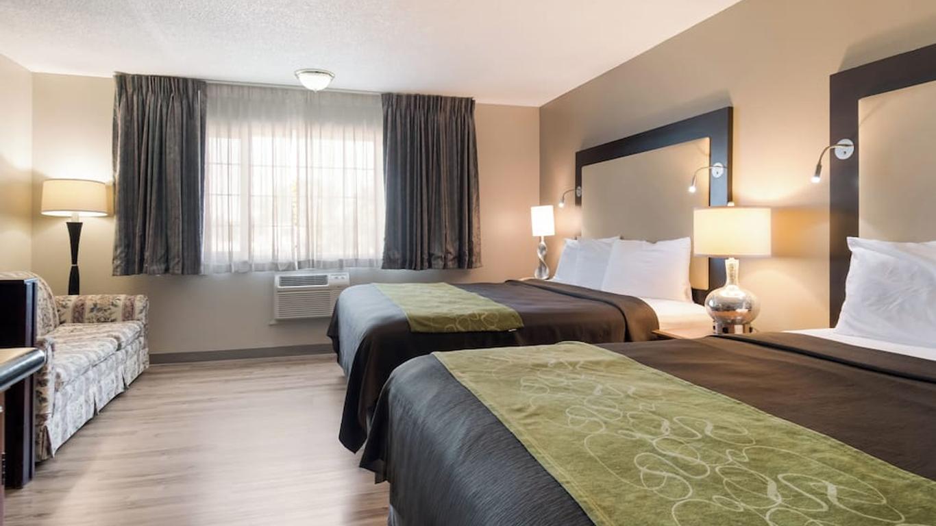 Rodeway Inn & Suites Hwy 217 and 26 W
