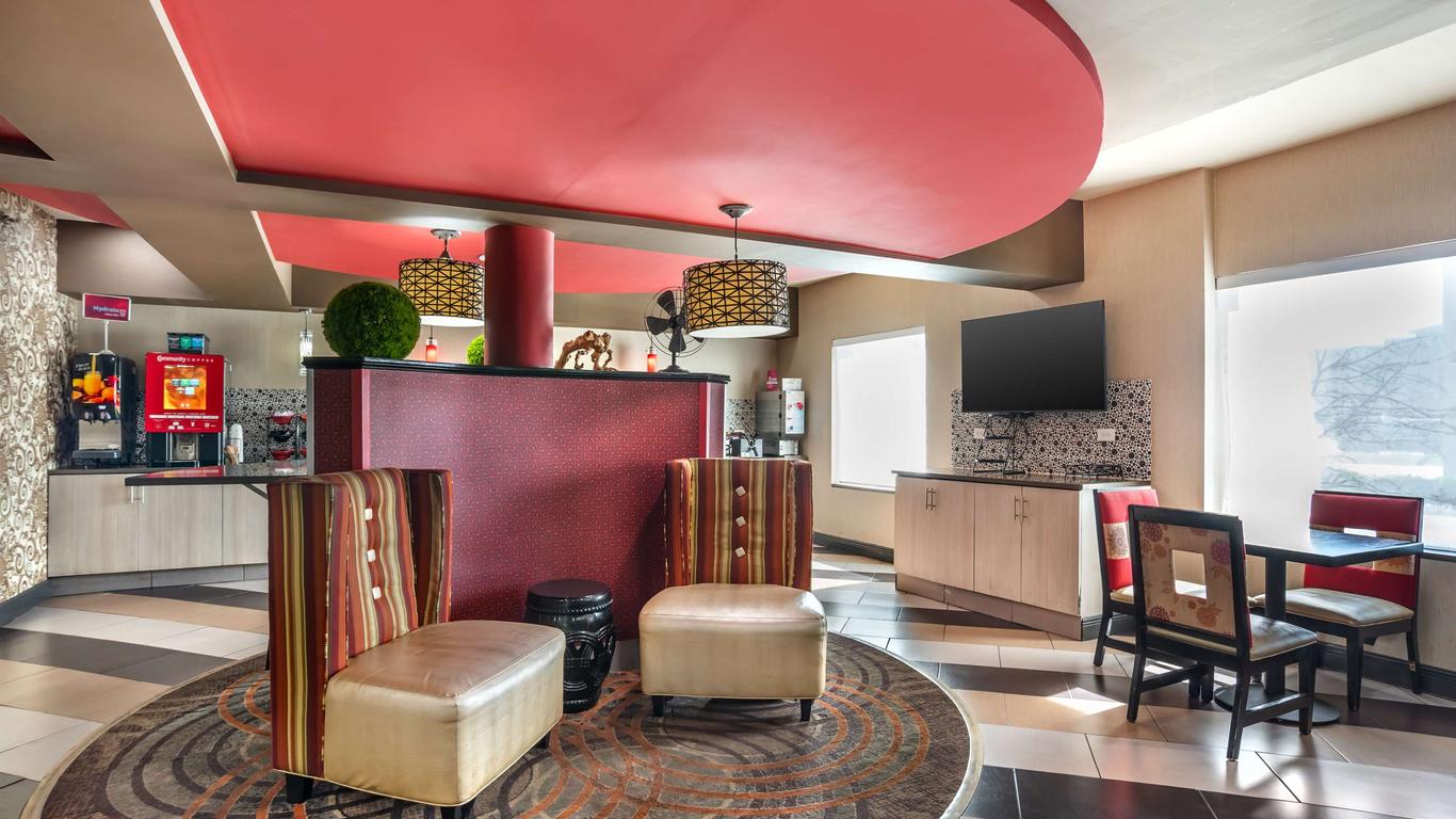 Best Western Plus Jackson Downtown-Coliseum