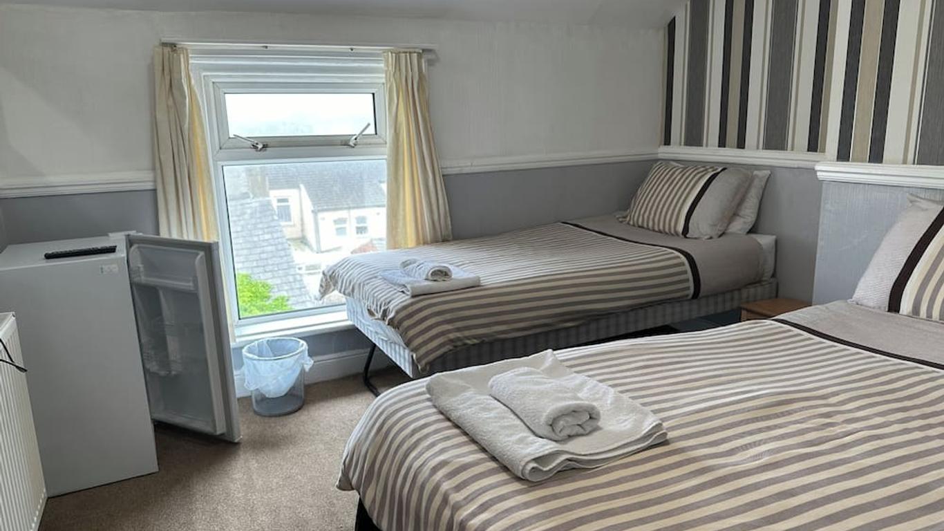 Tuxford House Hotel