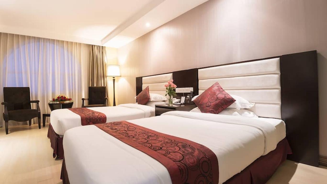 La Varenne Hotel