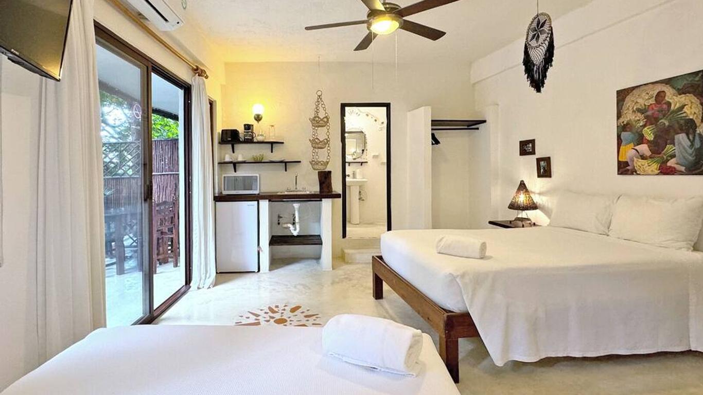 Siesta Fiesta Hotel