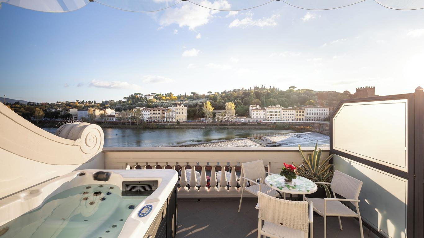 Lhp Hotel River & Spa
