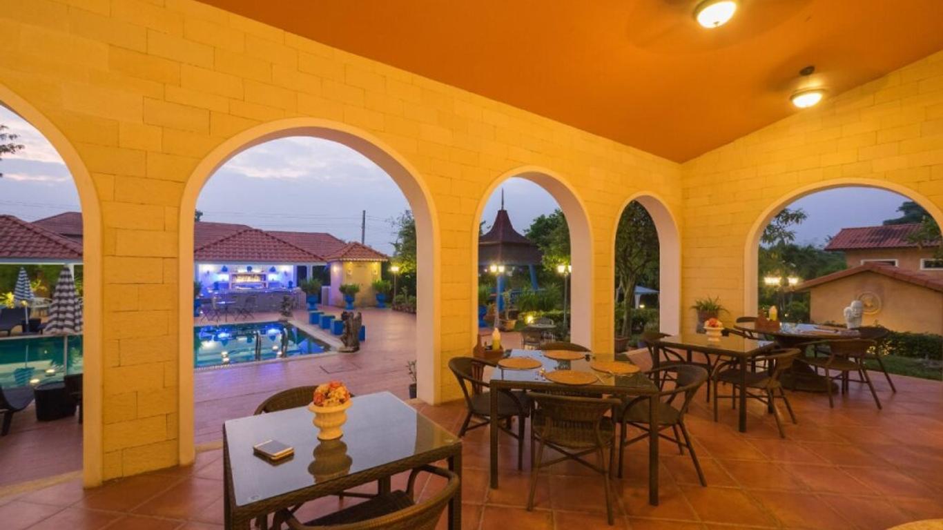 Pictory Garden Resort