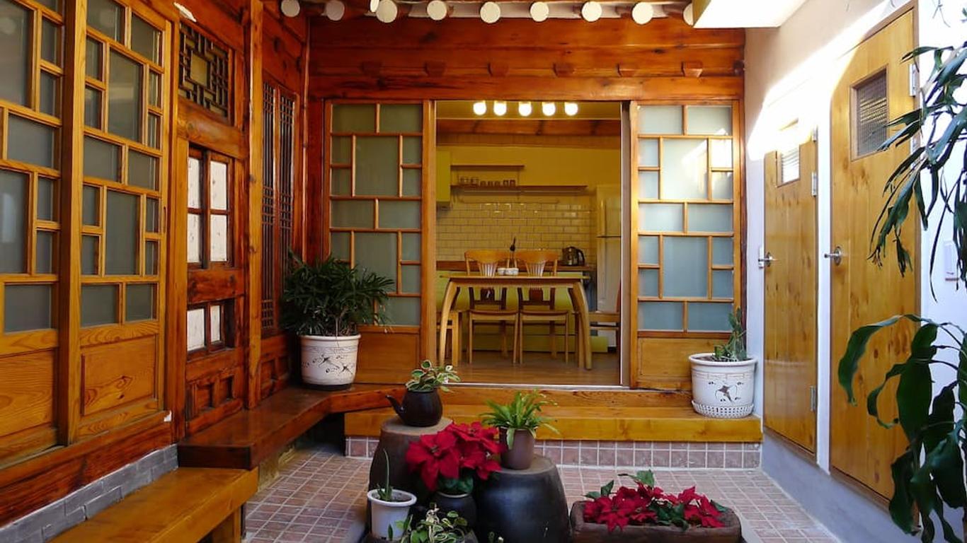 Hanok Guest House 202