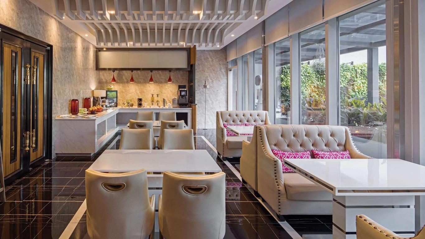 Mercure Singapore Bugis