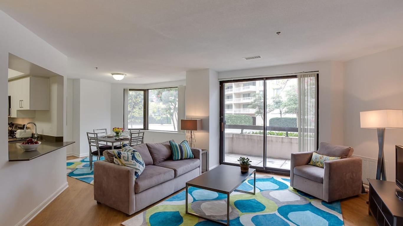 Oakwood Crystal City
