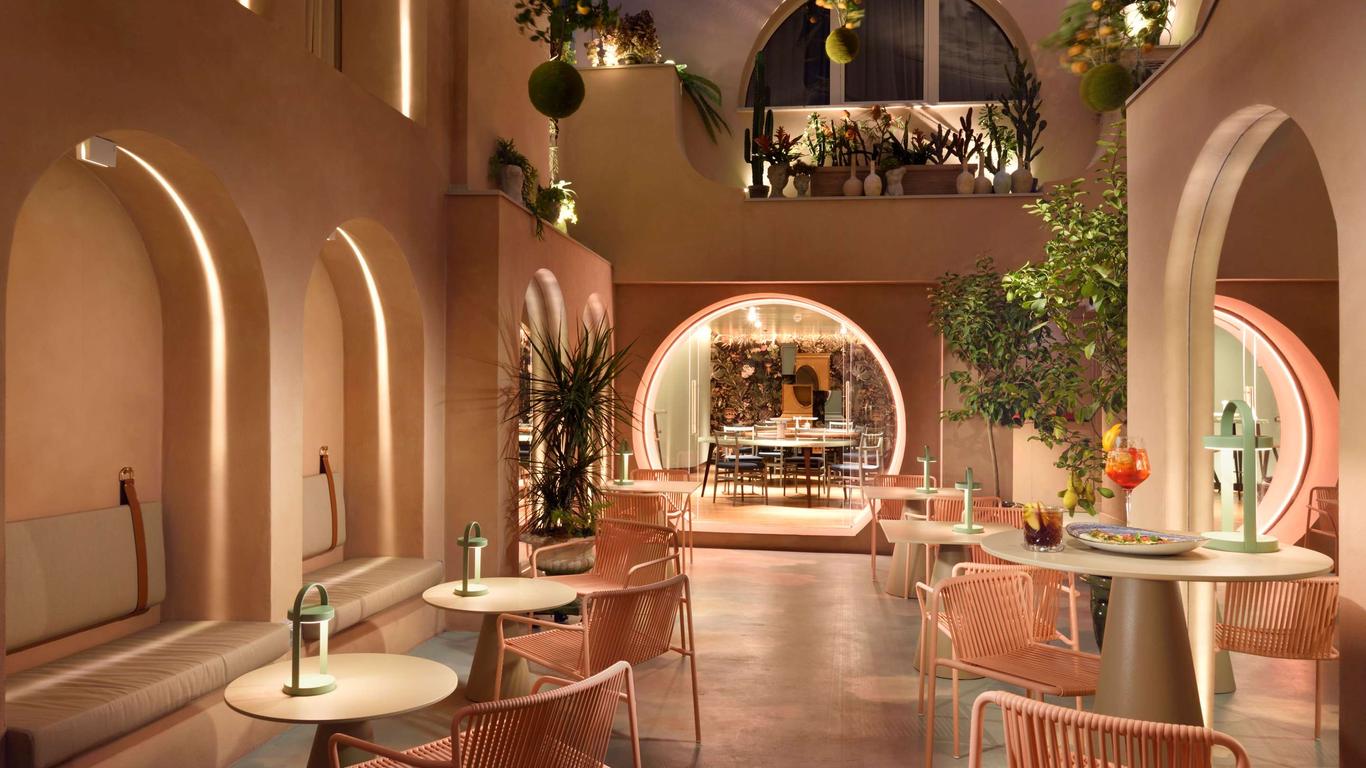 Leon's Place Hotel In Rome