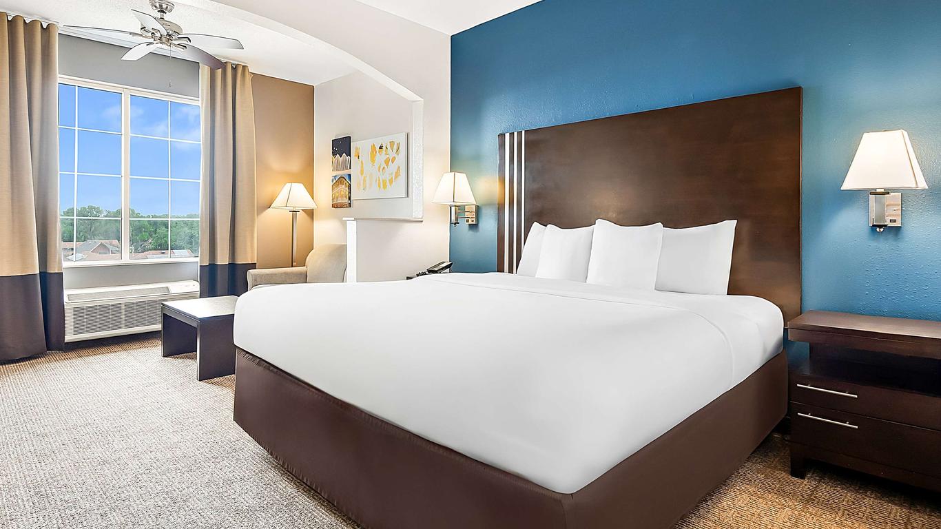 Comfort Suites New Orleans East