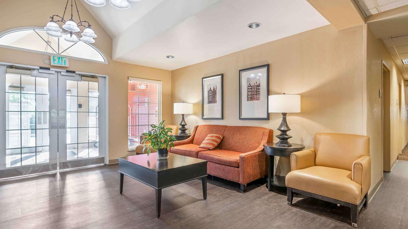 Extended Stay America Suites - Louisville - Alliant Avenue