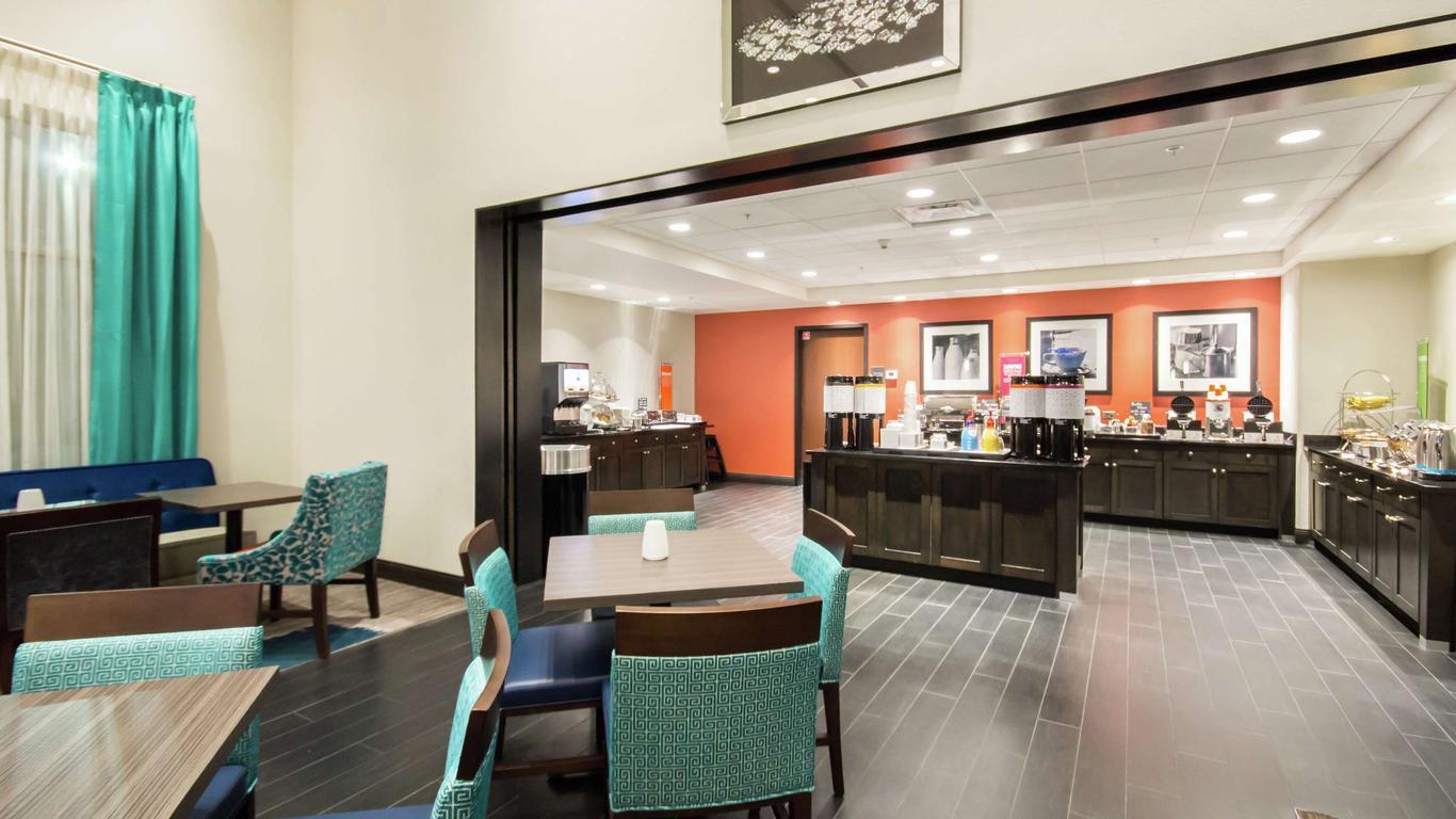 Hampton Inn & Suites Orlando At Seaworld