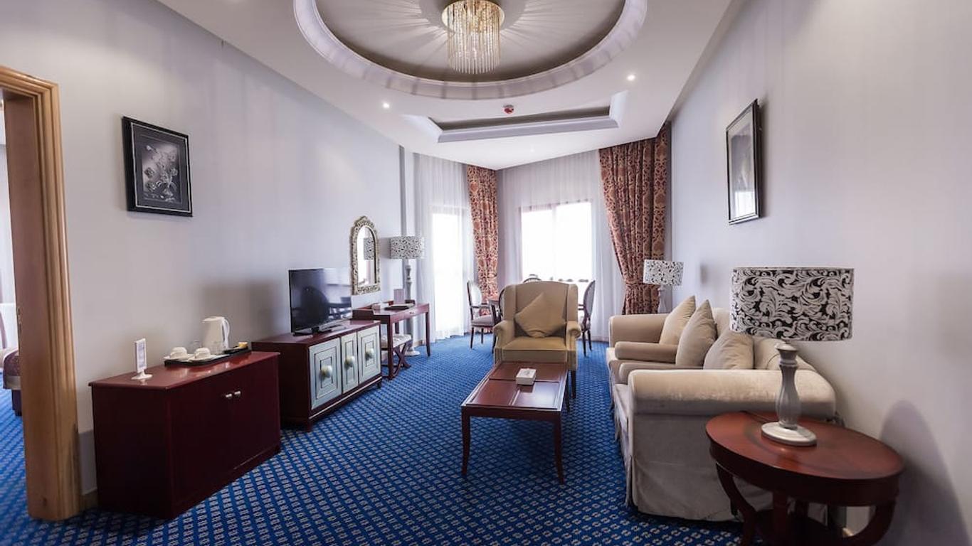 Red Castle Hotel