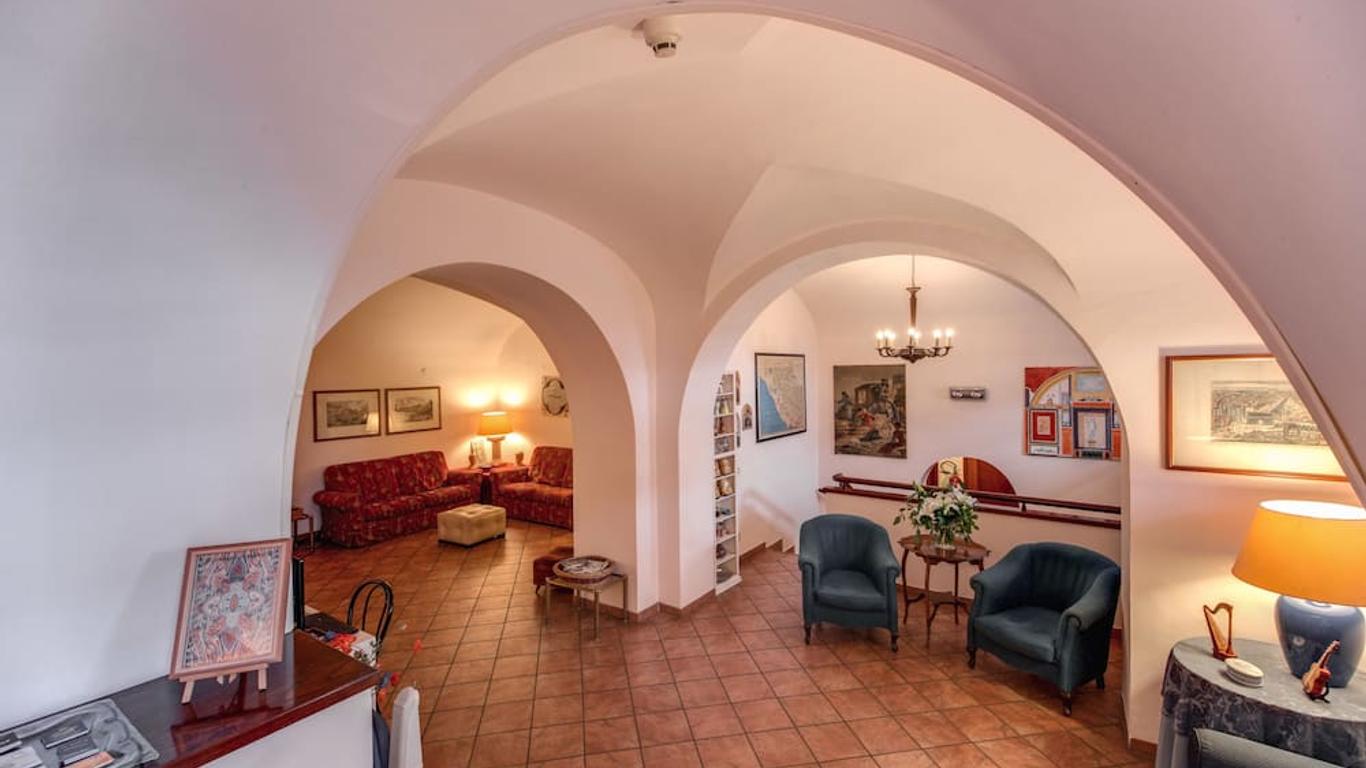 Hotel Corona
