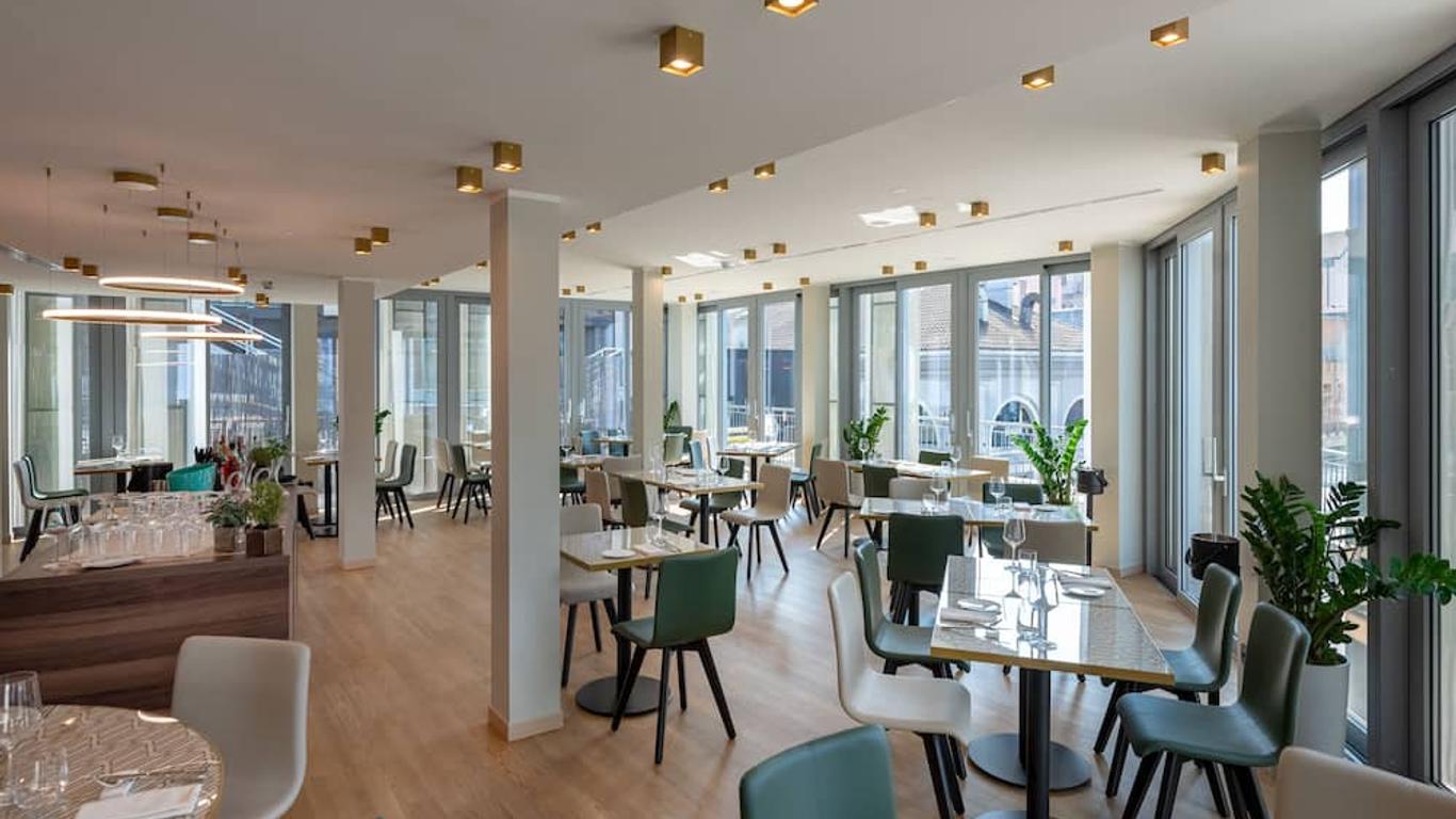 Tocq Hotel