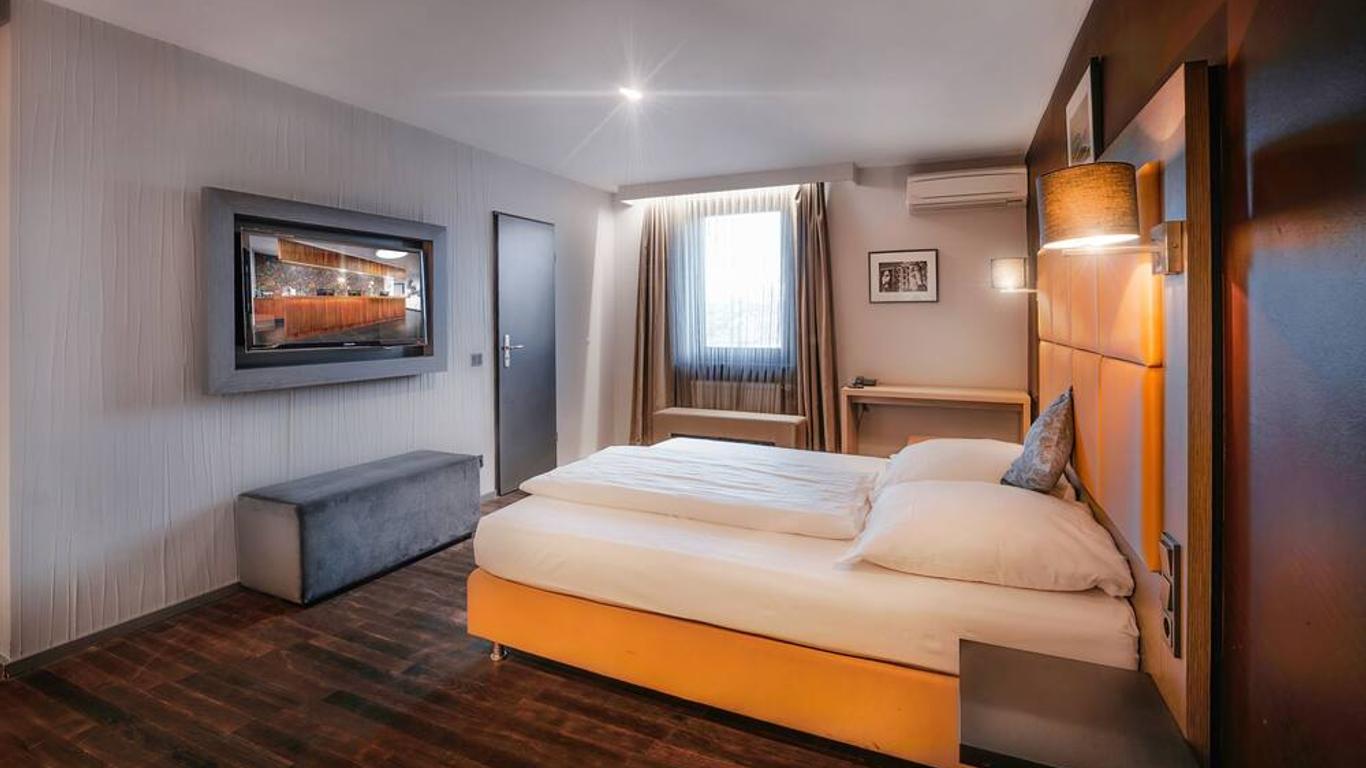 Hotel Cult Frankfurt City