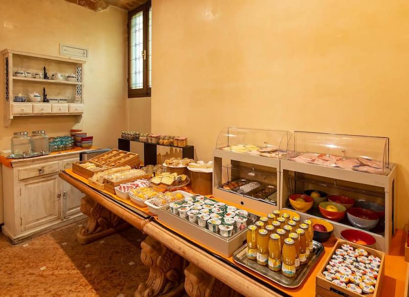 Buffet Foto
