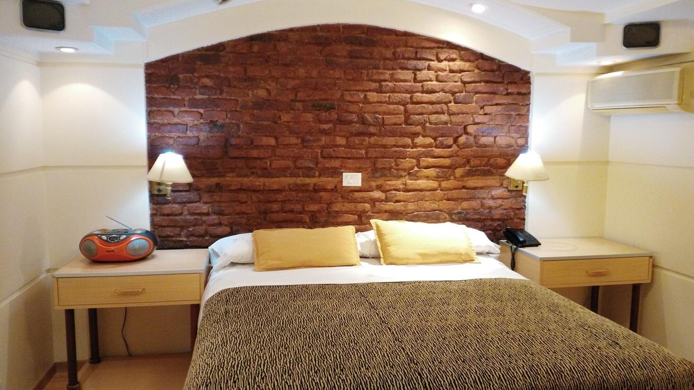 Hotel A&B Internacional