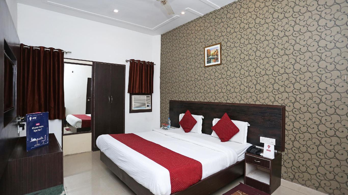 Super Collection O Tourist Complex Area Formerly Kanha Continental