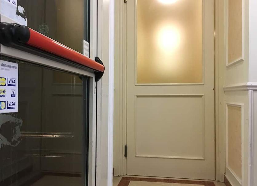 Servicio de la habitación Foto