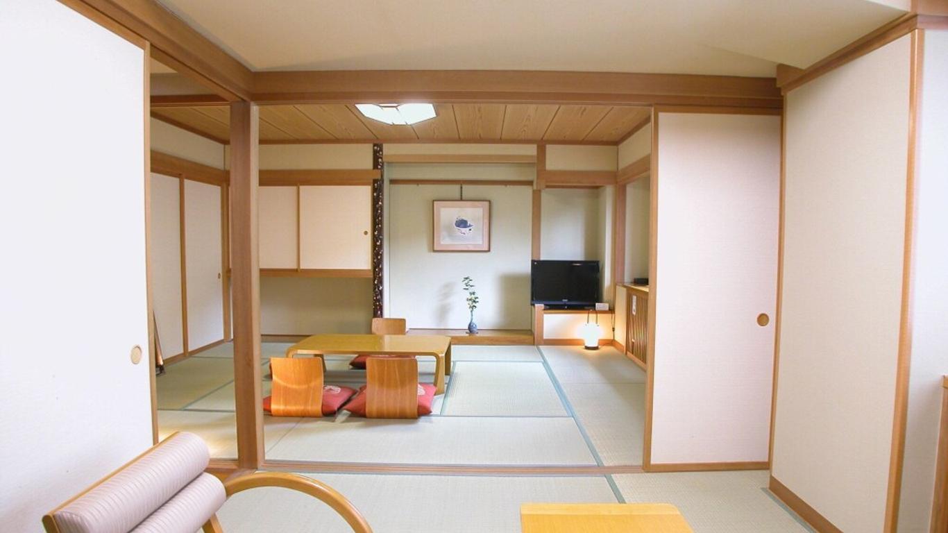 Hotel Shirakabaso Shigakogen