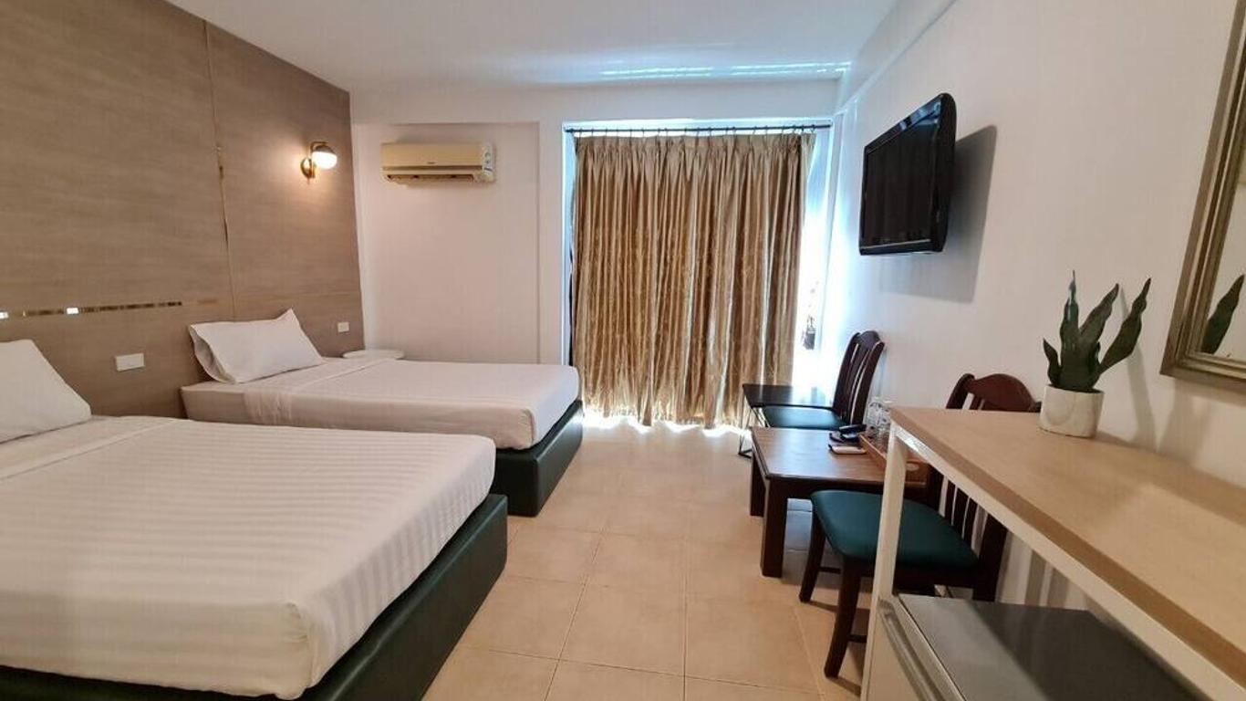 Opal House Hotel & Restaurant
