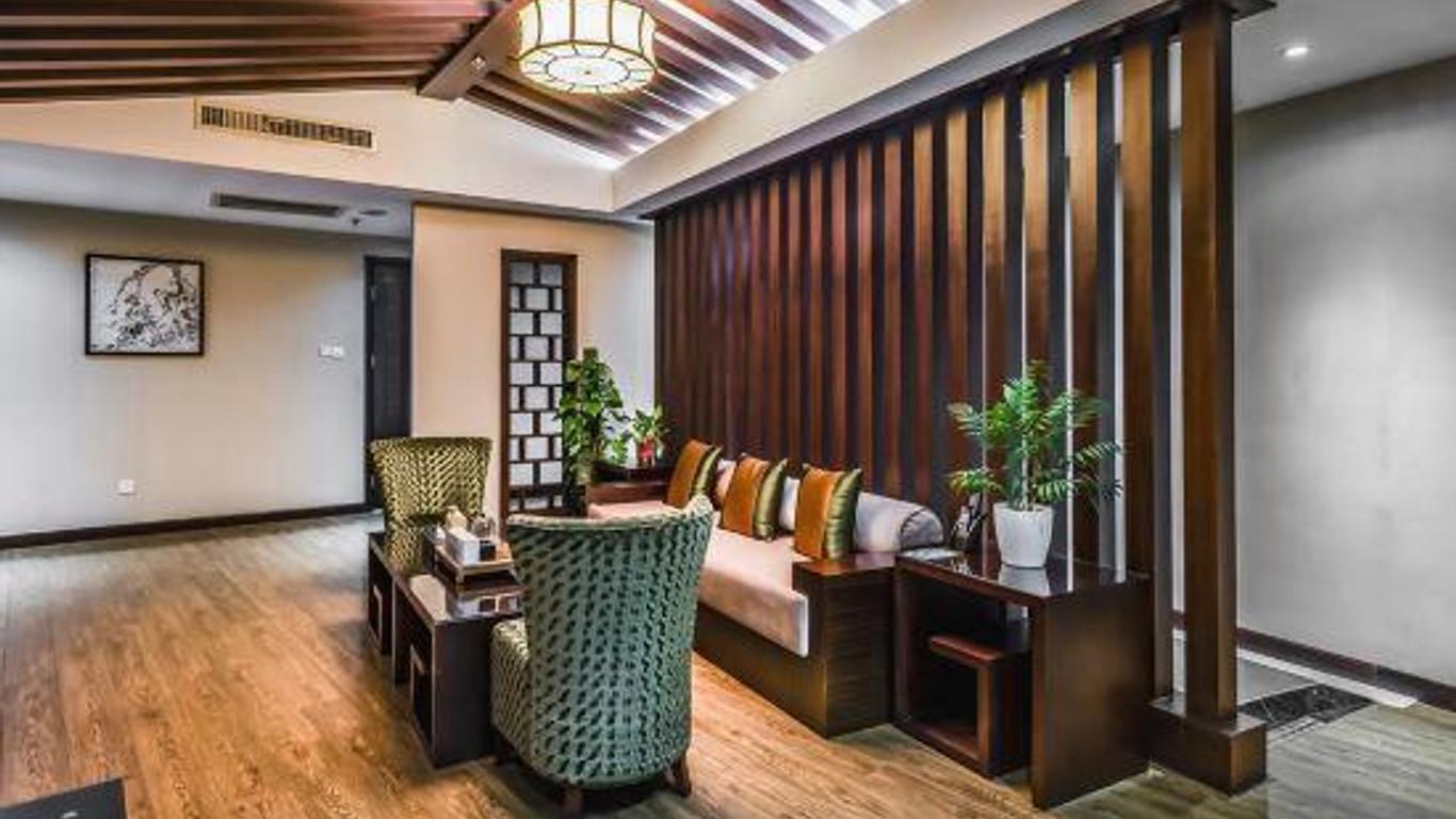 Guoyu Hot Spring Holiday Hotel