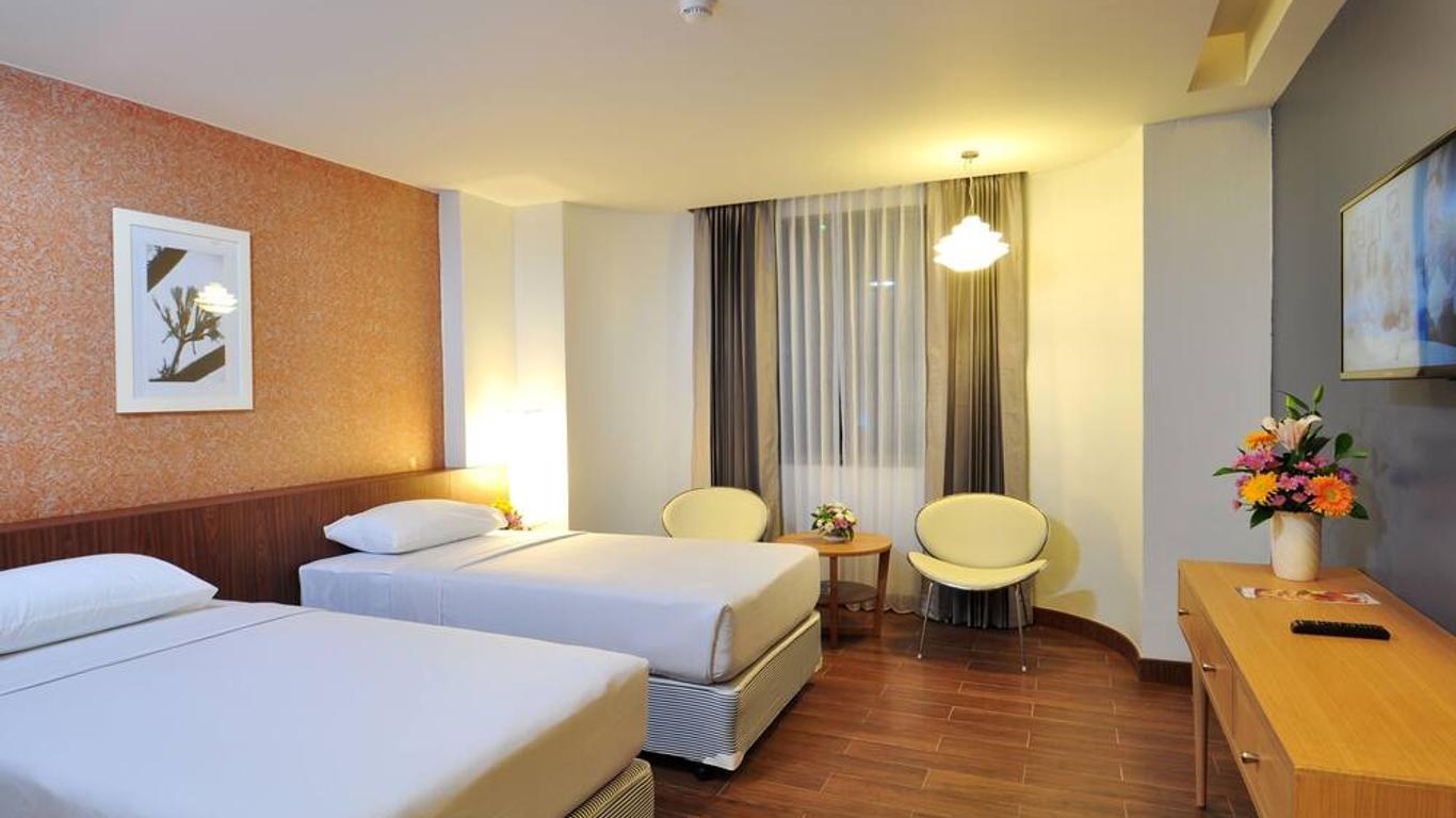 Flipper Lodge Hotel - Sha Extra Plus