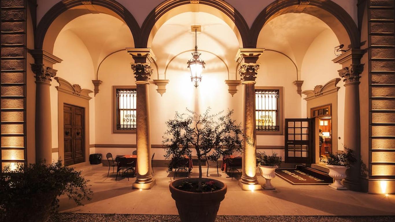 Villa Royal