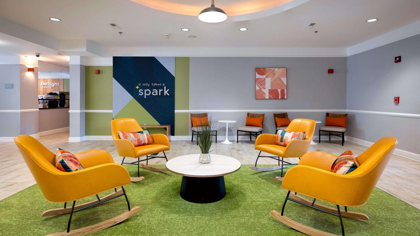 Spark by Hilton Savannah Airport