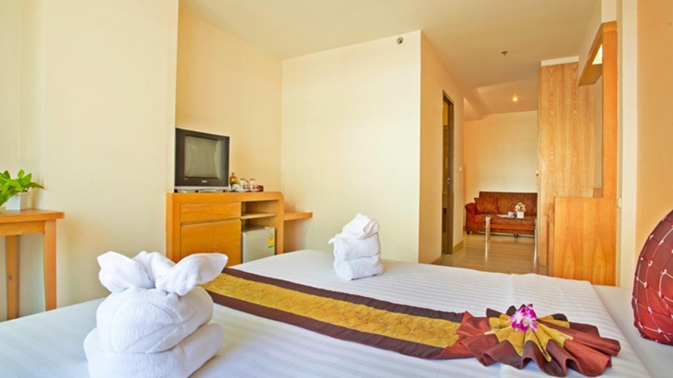 Eastiny Plaza Hotel