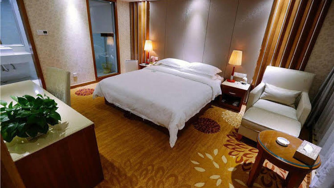 Luoyang Peony Plaza Hotel