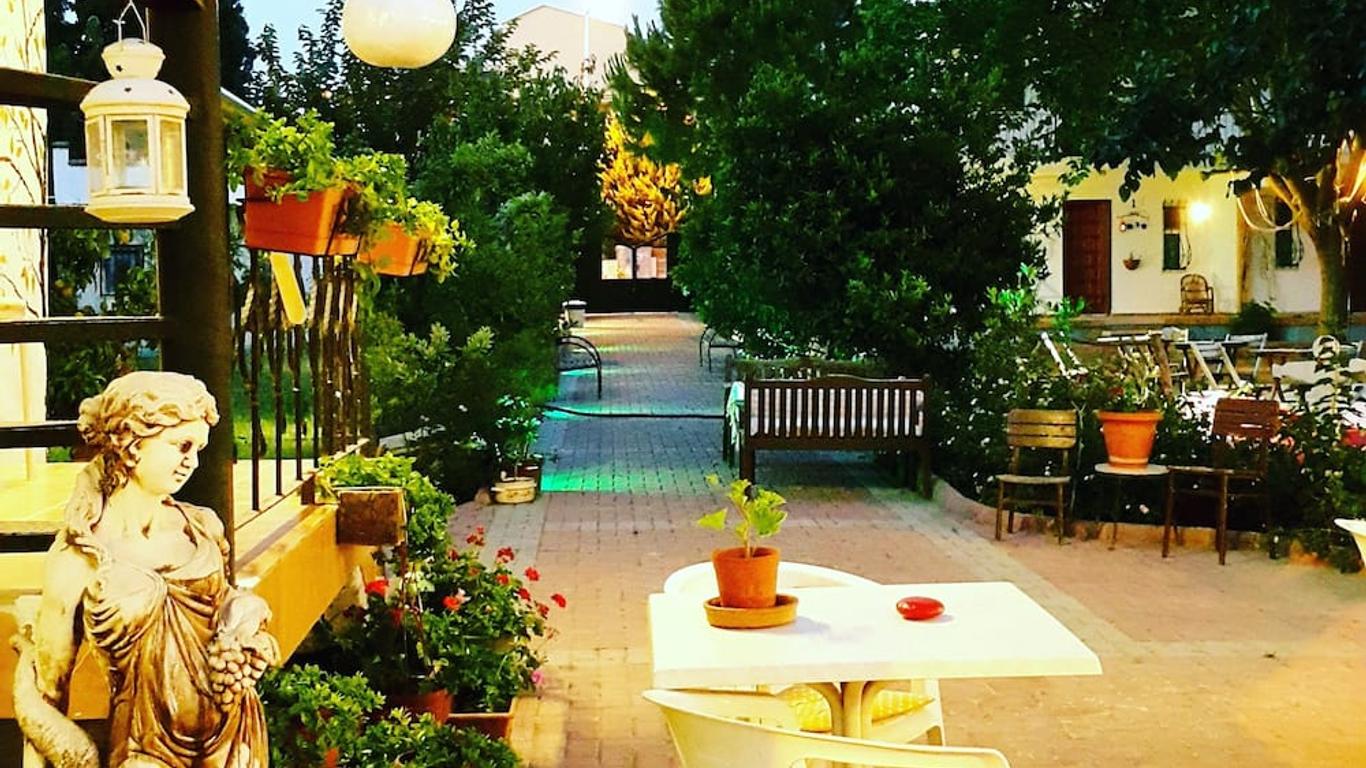 Mursel Garden Hotel