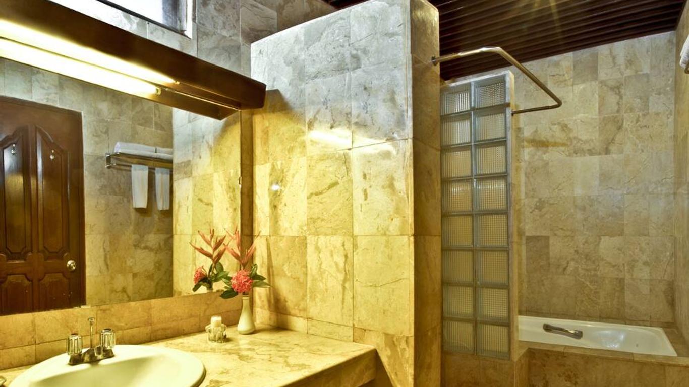 Hotel Sari Bunga Legian Kuta Bali