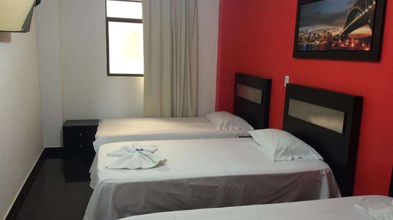 Ayenda 1225 Hotel Praga Medellin