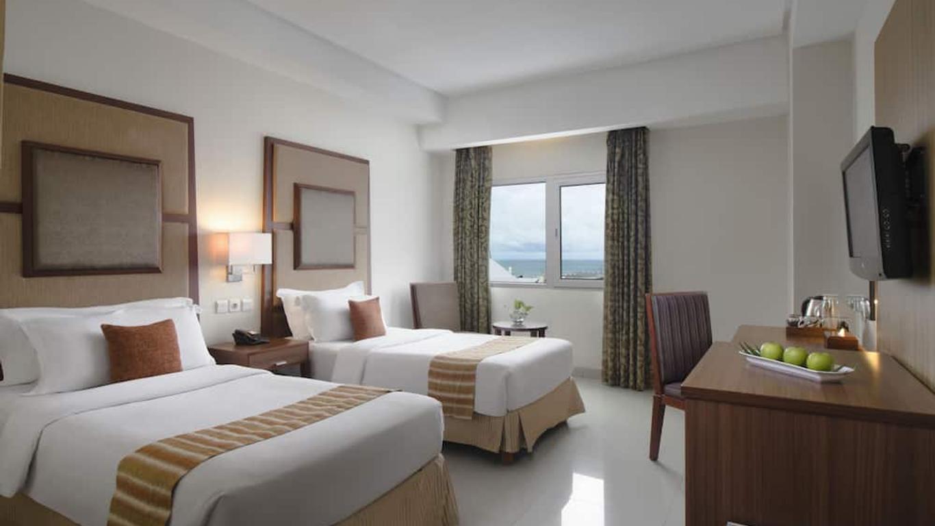 Aston Manado Hotel