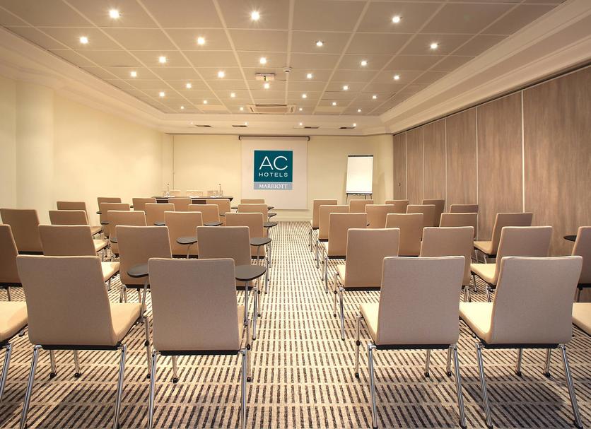 Sala de conferencias Foto