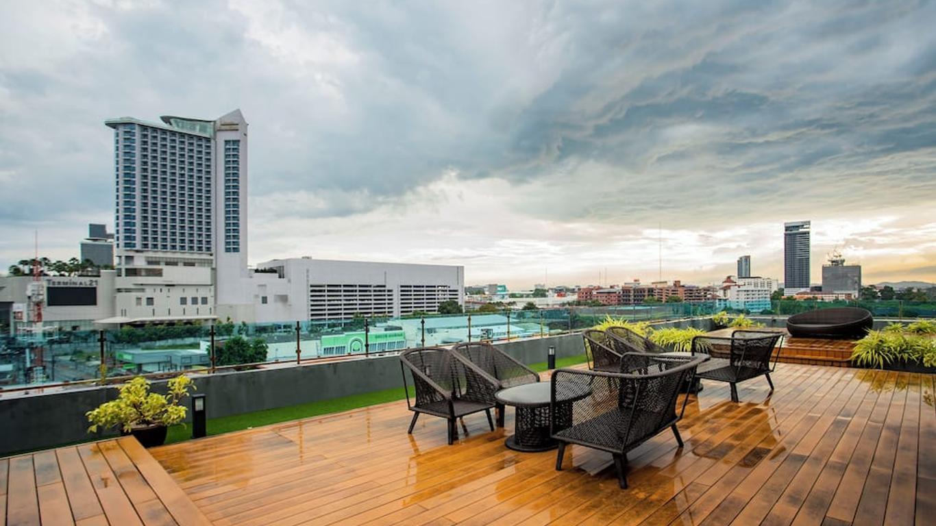 Empress Pattaya Hotel