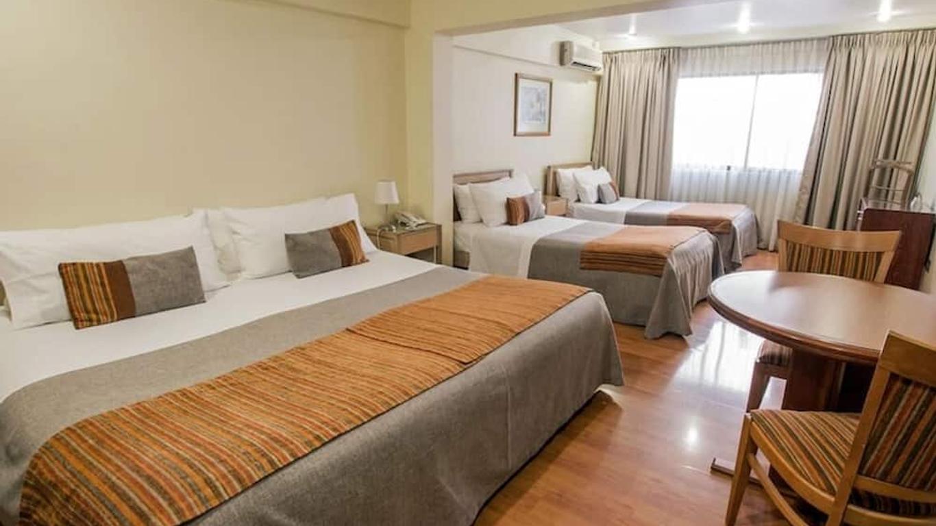 Hotel Dacarlo