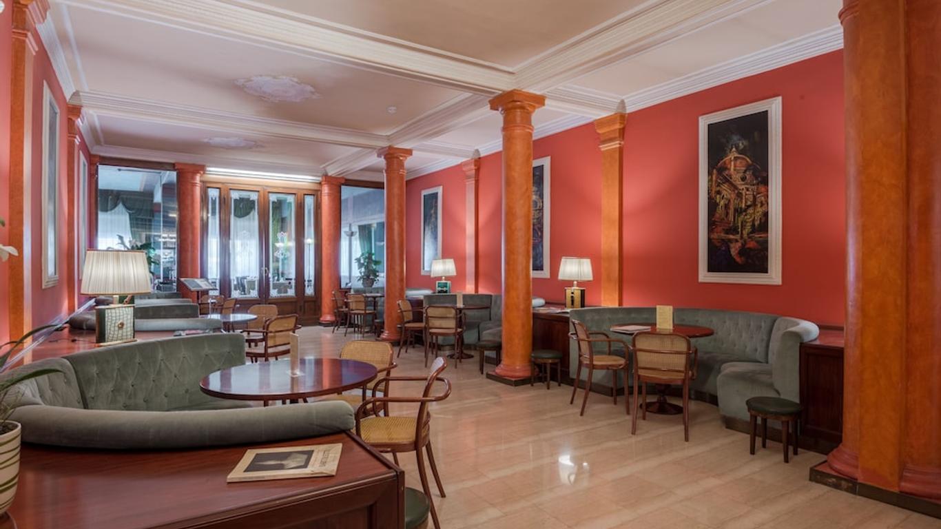 Hotel Minerva Palace